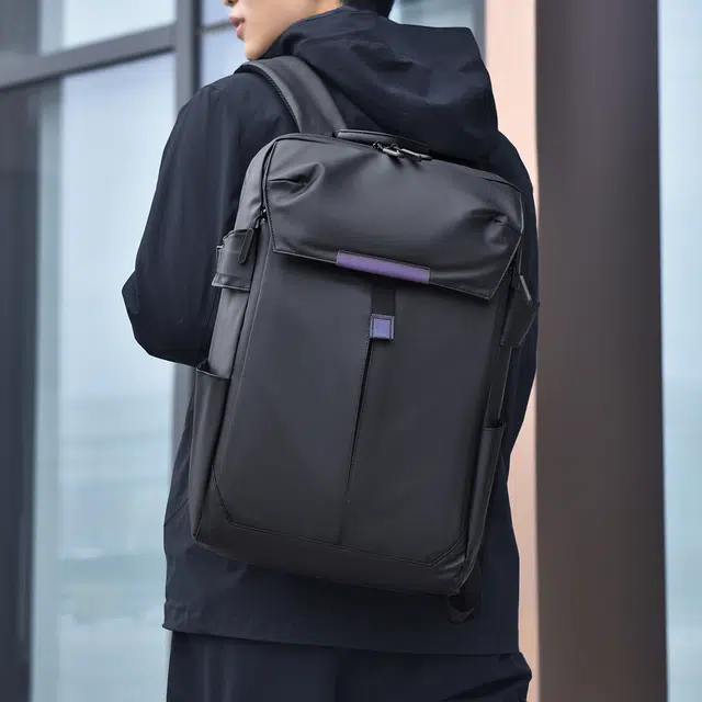 茵初 多功能骑行运动旅行 尼龙 双肩包 男女同款情侣款 多色