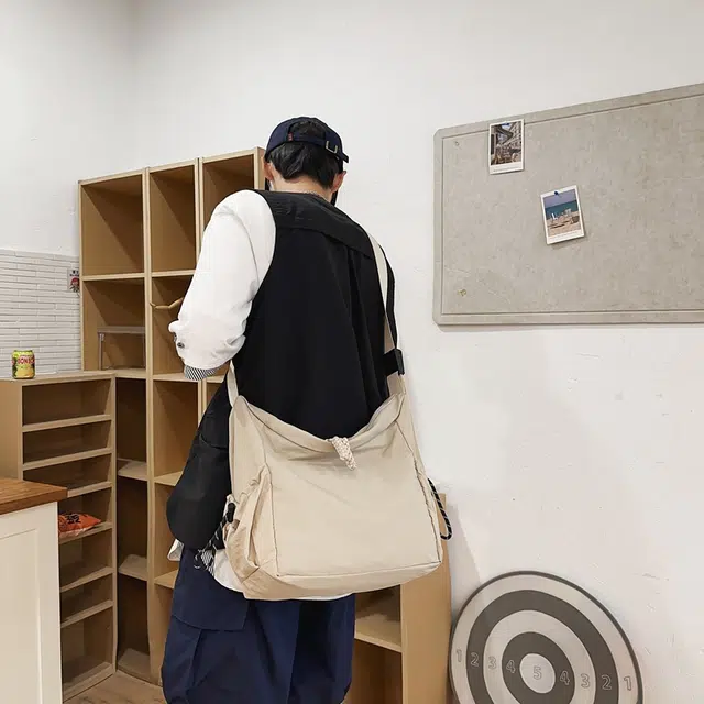 醇龙 时尚百搭纯色 尼龙 斜挎包 男女同款情侣款 多色