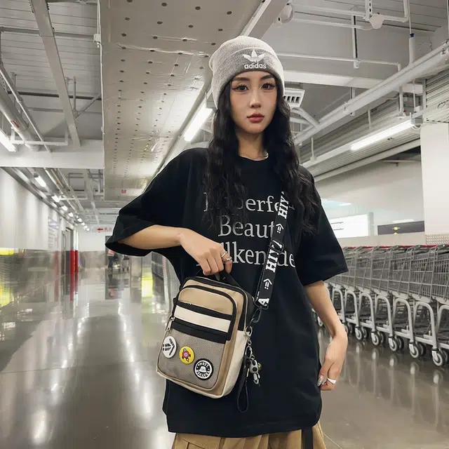 醇龙 轻便百搭小背潮牌手机包休闲斜挎包手提 尼龙 单肩包 常规 男女同款情侣款 黑/墨绿/黑白/卡其/灰