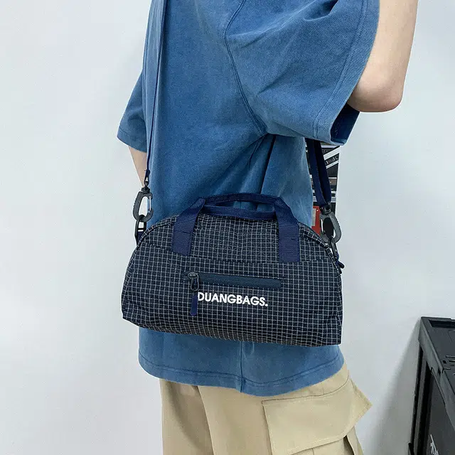 茵初 轻便日系百搭通勤多功能 尼龙 波士顿包手提包 男女同款情侣款 多色