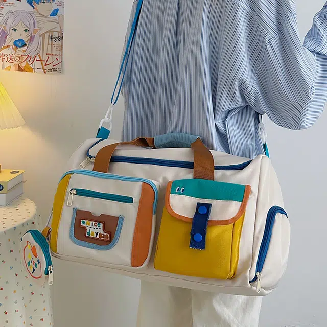 茵初 大容量出游旅行包时尚撞色瑜伽健身包轻便短途出差手提行李袋 尼龙 单肩包 常规 男女同款情侣款 米白色