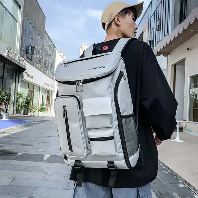 醇龙 大容量运动训练健身多口袋 牛津布 双肩包 常规 多色