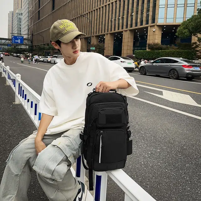 醇龙 防水简约 尼龙布 双肩包 男女同款情侣款 黑色