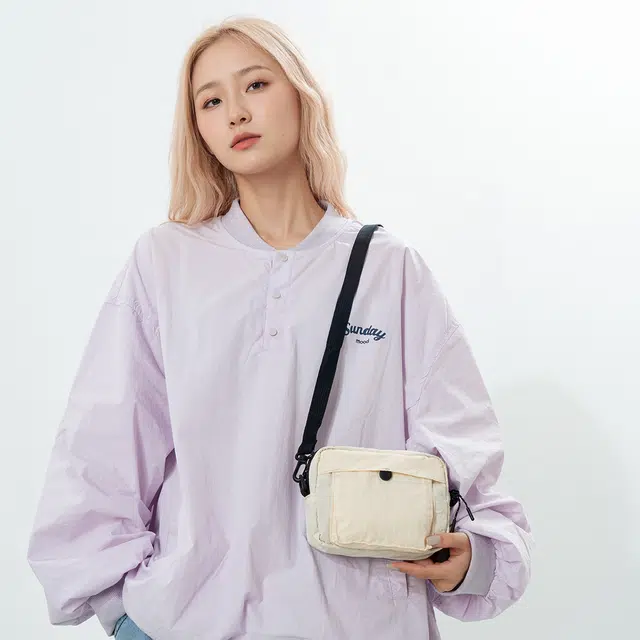 茵初 旅行多功能 尼龙 斜挎包 男女同款情侣款 多色