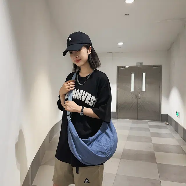 醇龙 轻便休闲简约纯色 尼龙 斜挎包 男女同款情侣款 多色