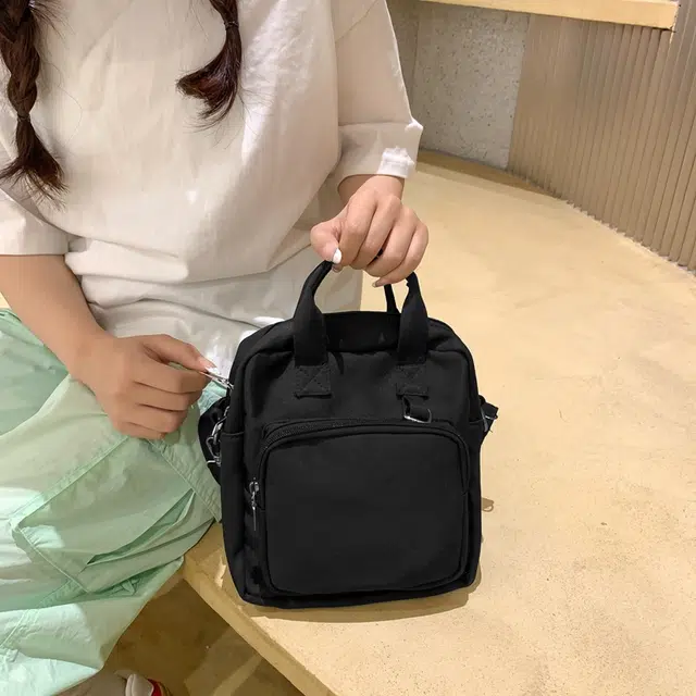 醇龙  尼龙女生多色透明斜挎单肩包外出简约休闲背包