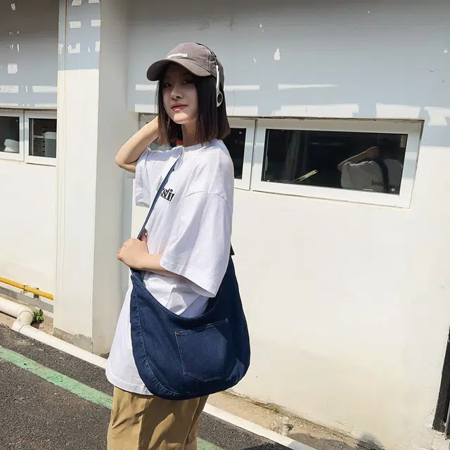 醇龙 小众设计韩版口袋 牛仔布 单肩包 常规 女款 黑/深蓝/浅蓝