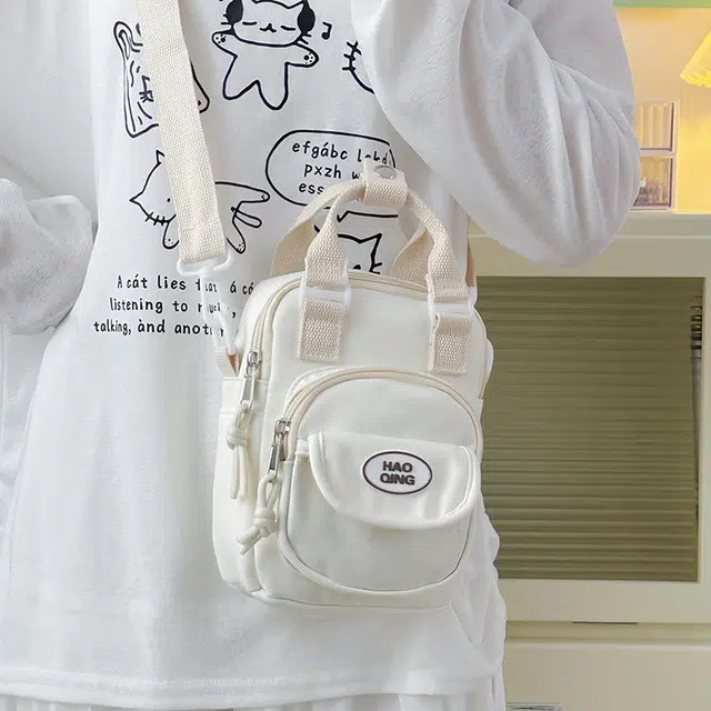 茵初 可爱单肩包小众逛街外出日系 尼龙 手提包 男女同款情侣款 多色