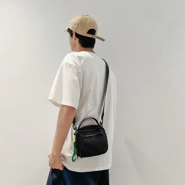 醇龙 森系出游逛街便捷日系百搭 尼龙 斜挎包 男女同款情侣款 多色