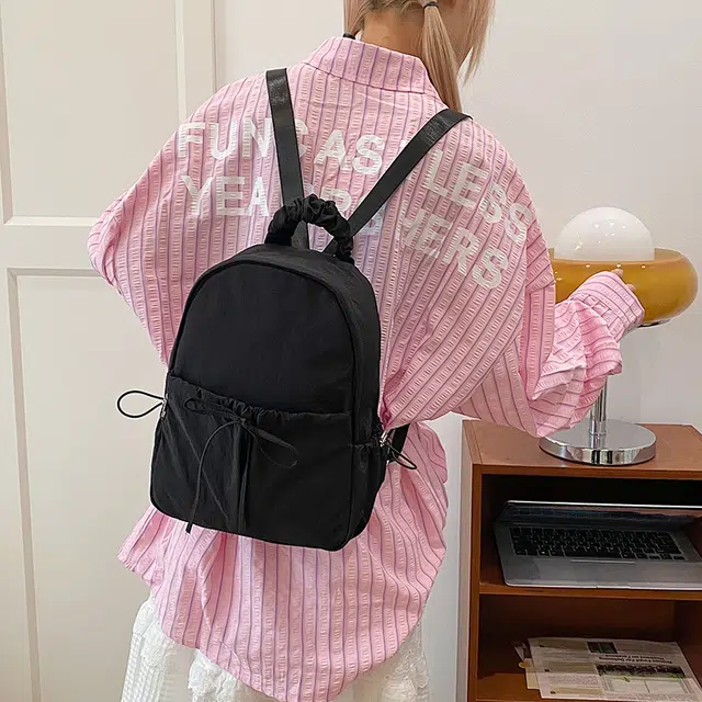 醇龙 时尚简约纯色百搭高级感 尼龙 双肩包 女款 多色