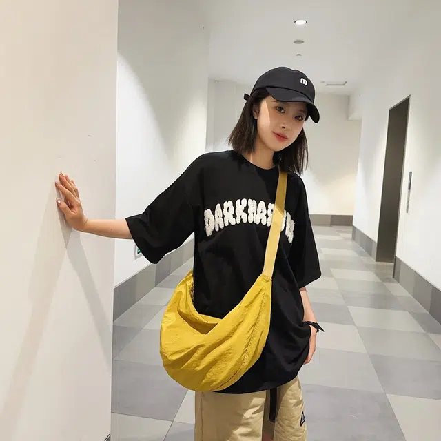 醇龙 轻便休闲简约纯色 尼龙 斜挎包 男女同款情侣款 多色