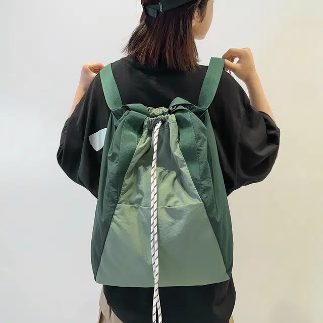 醇龙 抽绳运动防水通勤大容量手提多功能 尼龙 双肩包 男女同款情侣款 多色