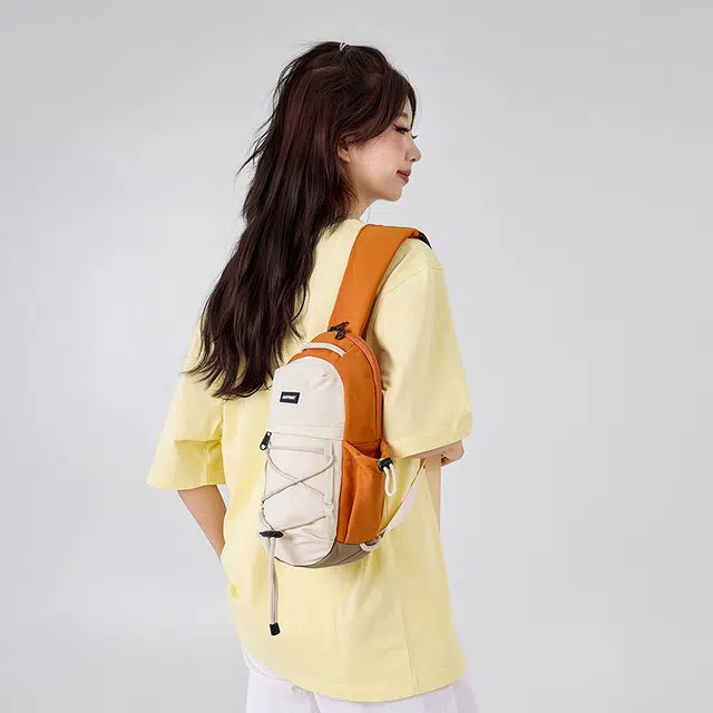 醇龙 多口袋拼色徒步旅行高颜值多巴胺清新 织物 胸包 常规 男女同款情侣款 橙色/紫色/蓝色/黑色