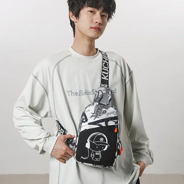 醇龙 时尚潮流小众日常百搭 尼龙 胸包 男款 多色
