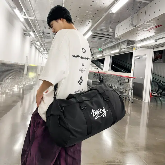 茵初 大容量干湿分离出差旅游便携 牛津布 旅行包 男女同款情侣款 多色