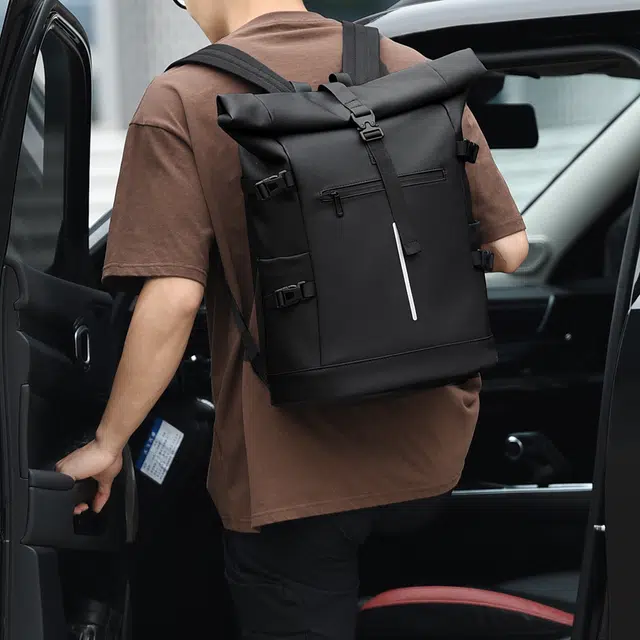 茵初 商务休闲防水旅行大容量 尼龙 双肩包 男女同款情侣款 黑色/灰色/绿色