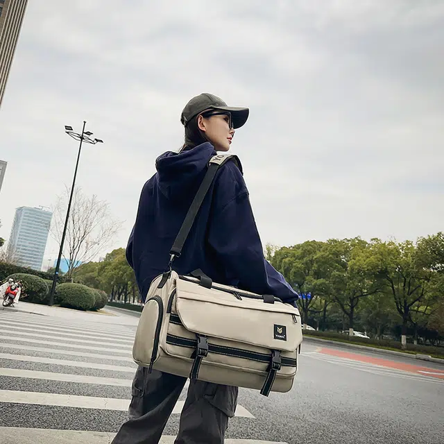 醇龙 干湿分离多功能耐用 尼龙 单肩包 男女同款情侣款 多色