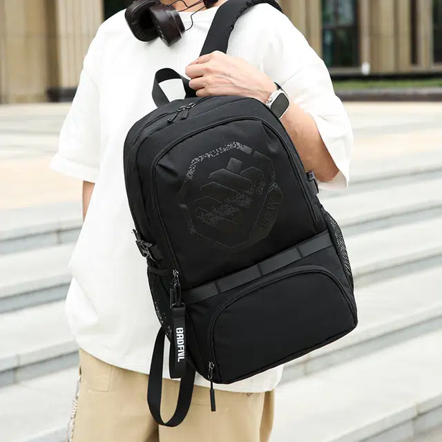 茵初 大容量字母时尚气质轻便 牛津布 双肩包 常规 男女同款情侣款 多色