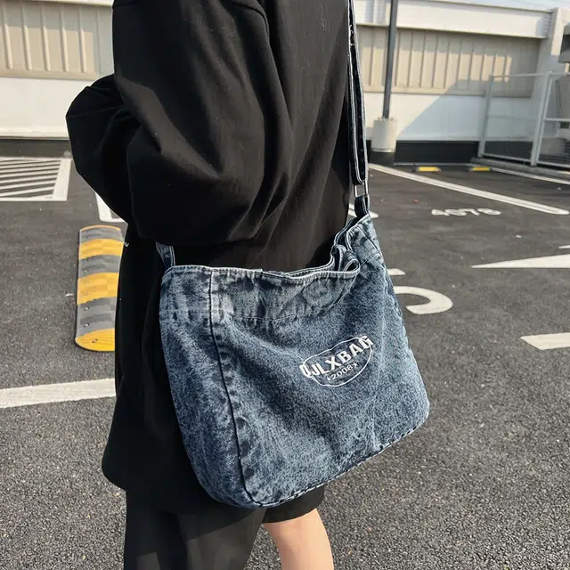 醇龙  男女通用多色牛仔布斜挎包 学生上课通勤百搭轻便单肩手提包