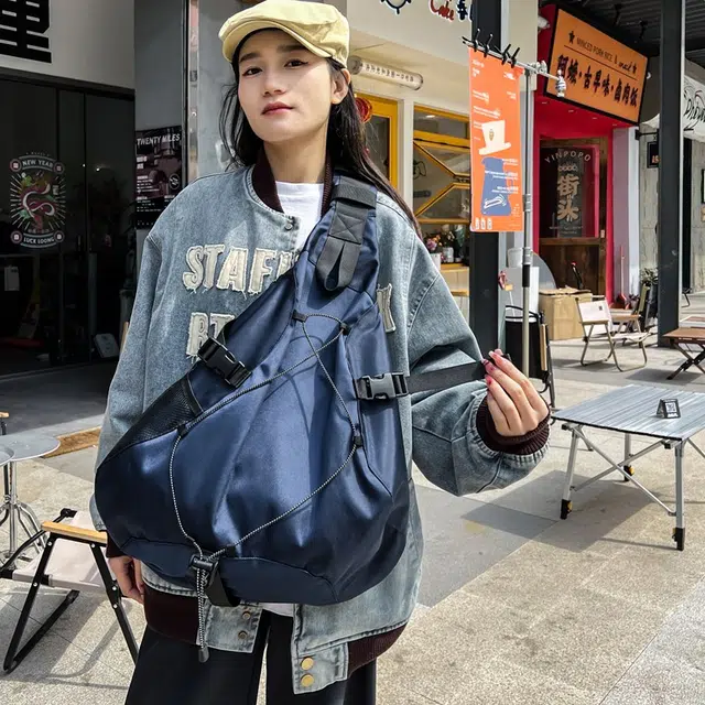 醇龙 小众设计大容量运动健身外出旅行 牛津布 斜挎包 男女同款情侣款  多色