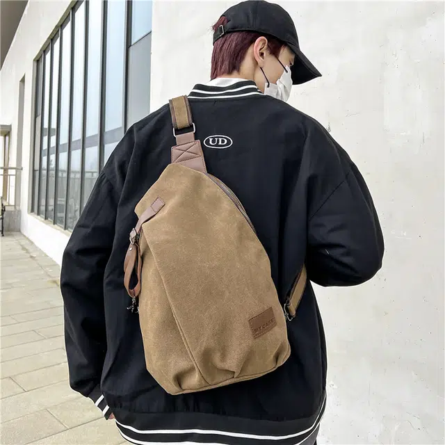 醇龙 休闲复古多功能时尚背包 帆布 胸包 男女同款情侣款 卡其色/黑色