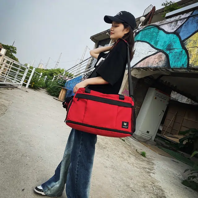 醇龙 中性风休闲简约短途旅游时尚百搭 尼龙 旅行包 常规 男女同款情侣款 黑/红/黄/卡其/青绿/军绿/粉