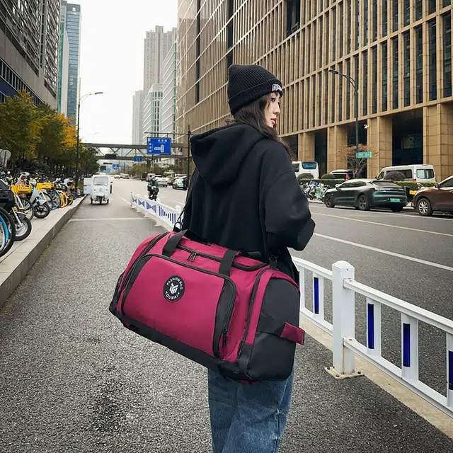 醇龙 多功能大容量干湿分离 牛津布 旅行包 男女同款情侣款 酒红色 青绿色/牛仔蓝色/黑色/灰色/黄色/紫色