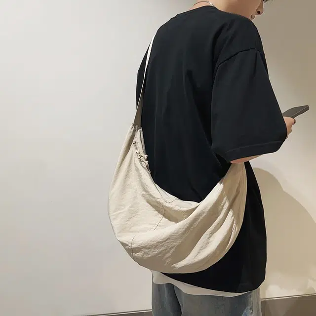 醇龙 轻便休闲简约纯色 尼龙 斜挎包 男女同款情侣款 多色