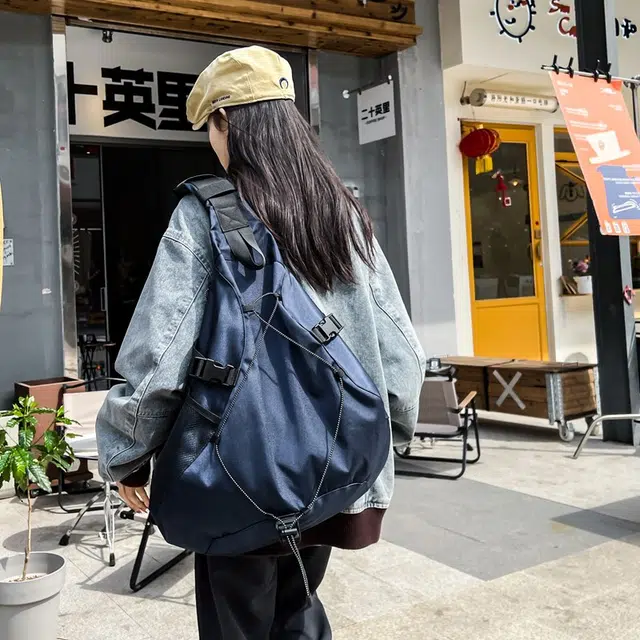 醇龙 小众设计大容量运动健身外出旅行 牛津布 斜挎包 男女同款情侣款  多色