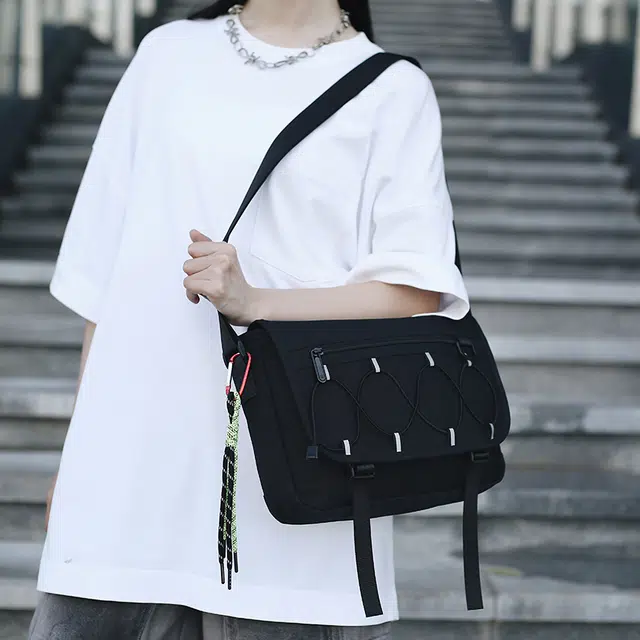 醇龙 时尚休闲原宿工装风 尼龙布 斜挎包 男女同款情侣款 红/卡其/黑/白