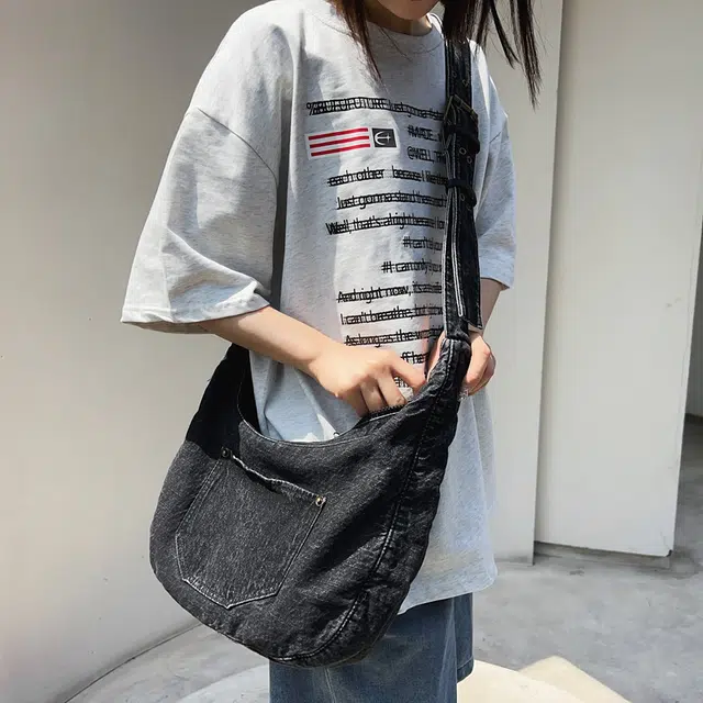 醇龙 小众设计韩版口袋 牛仔布 单肩包 常规 女款 黑/深蓝/浅蓝