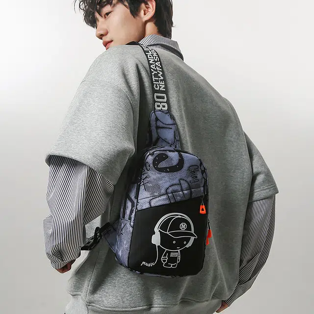 醇龙 时尚潮流小众日常百搭 尼龙 胸包 男款 多色