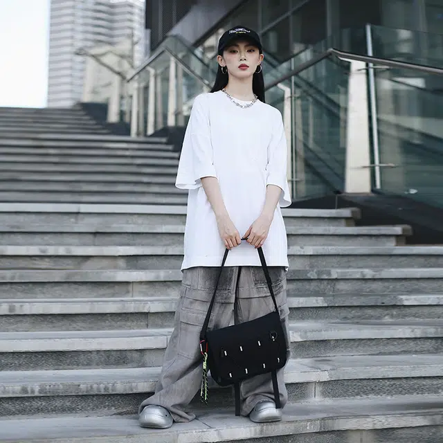 醇龙 时尚休闲原宿工装风 尼龙布 斜挎包 男女同款情侣款 红/卡其/黑/白