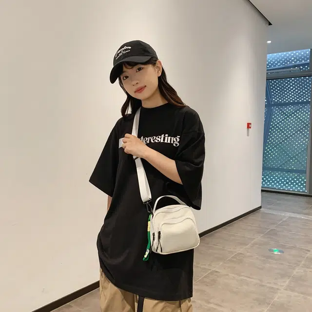 醇龙 森系出游逛街便捷日系百搭 尼龙 斜挎包 男女同款情侣款 多色