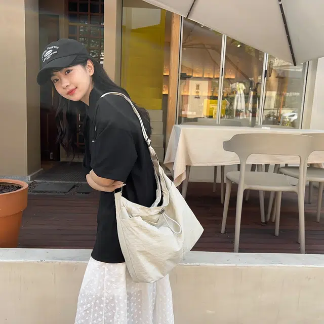 醇龙   尼龙女生多色休闲大包包时尚单肩包大容量上课通勤斜挎包