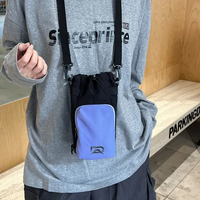 茵初 时尚潮流百搭 复合布 斜挎单肩包 常规 男女同款情侣款 多色