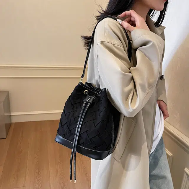 醇龙 复古通勤水桶包时尚编织手提包百搭斜挎 尼龙 单肩包 常规 女款 多色