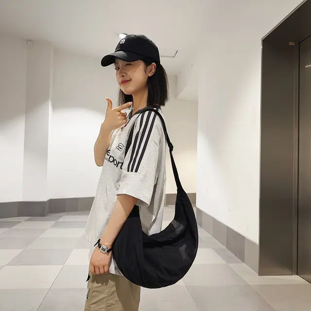 醇龙 轻便休闲简约纯色 尼龙 斜挎包 男女同款情侣款 多色