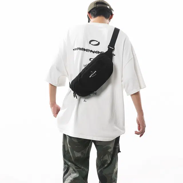 醇龙 日光多功能运动斜挎包防水单肩包徒步登山跑步 尼龙 腰包胸包 常规 男女同款情侣款 黑色/米白色/灰色