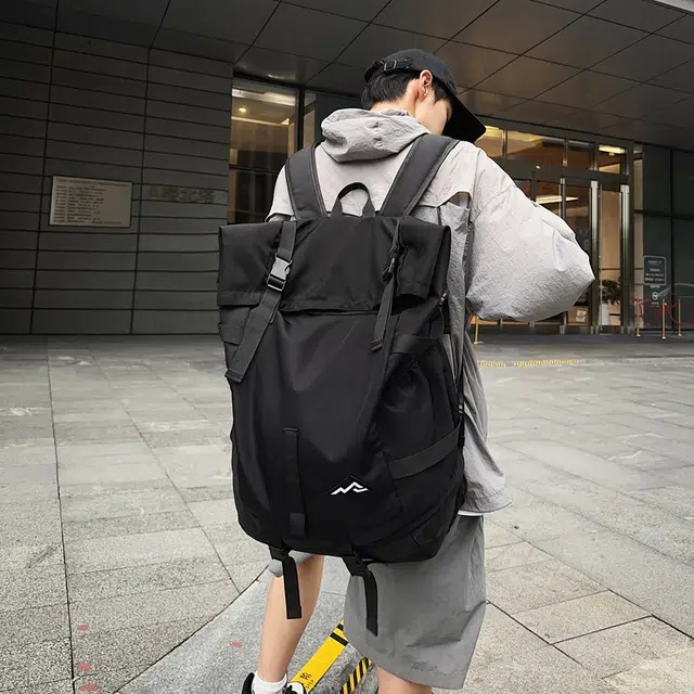 醇龙 大容量篮球潮牌运动旅行背包旅游包 牛津布 双肩包 常规 男女同款情侣款 黑色/灰色