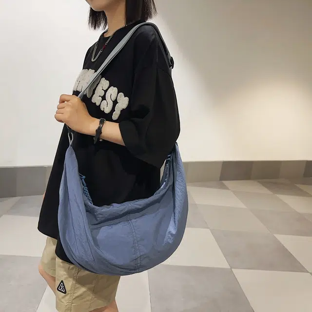 醇龙 轻便休闲简约纯色 尼龙 斜挎包 男女同款情侣款 多色