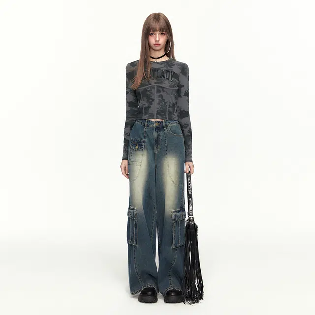 MEETLADY T