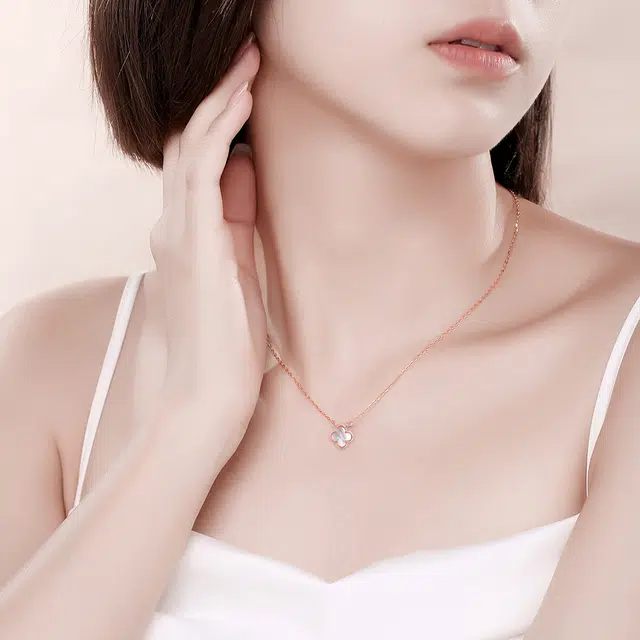 【纯银999】 赛菲尔 四叶草 经典百搭小众设计高级感学生日常精致简约轻奢转运约会通勤温柔气质可调节锁骨链 足银 项链 女款