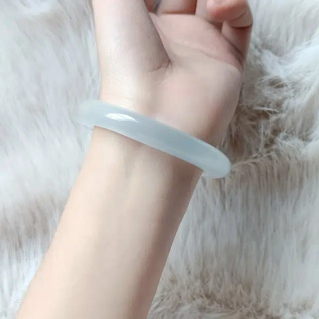 赛菲尔 雾霾蓝猫清新白茶清欢叮当镯 复古白月光猫眼石 古风旗袍国潮 闺蜜款 玉石 手镯 女款