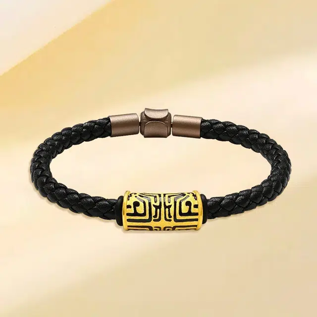 999