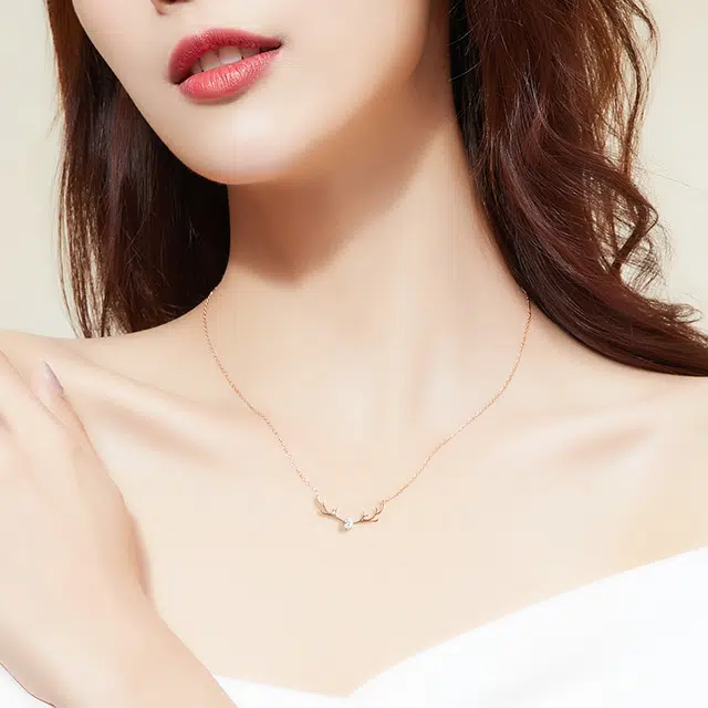 爱的约定 鹿角 设计感轻奢森系甜美风 莫桑钻 钻石项链 女款