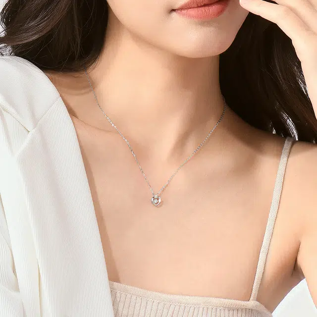 S925