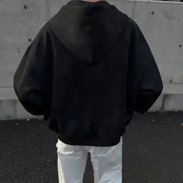TEN MIRO