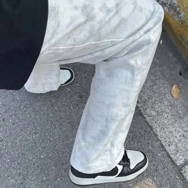 TEN MIRO