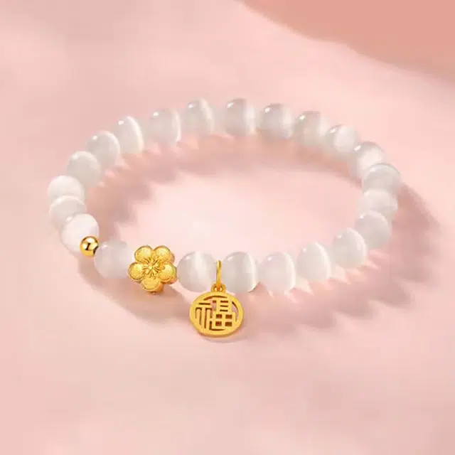 999